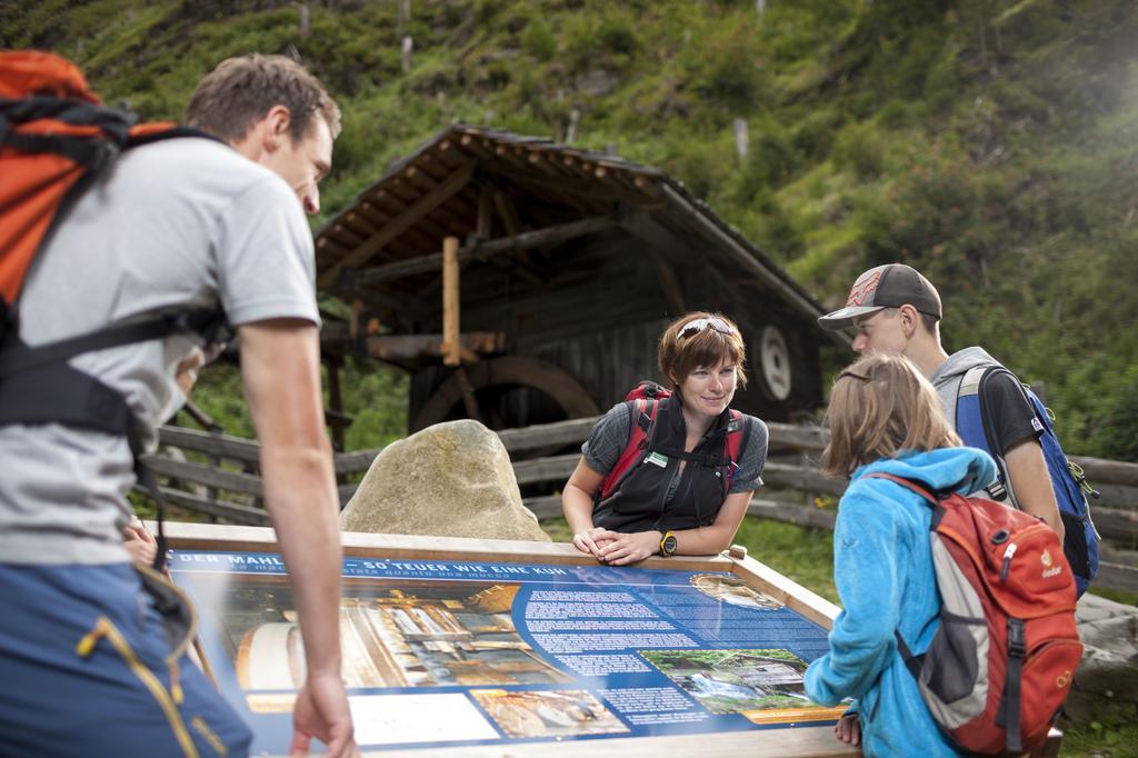 Alpengasthof Pichler Sankt Veit in Defereggen Exterior foto